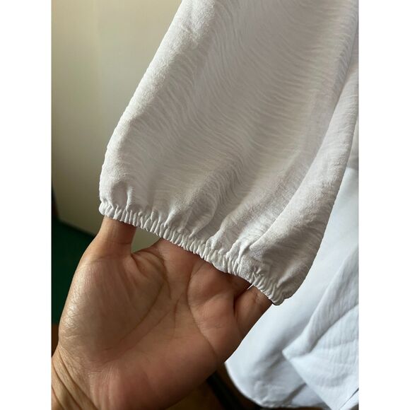 Fraiche by J Long sleeve Tie Front Dress size medium - Picture 5 of 6